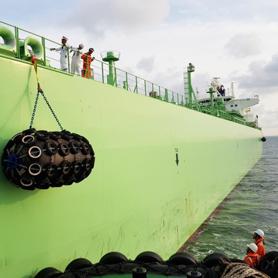 4.5*9.0M Yokohama Ship Fenders PIANC2002 que flutua para-choques de borracha pneumáticos