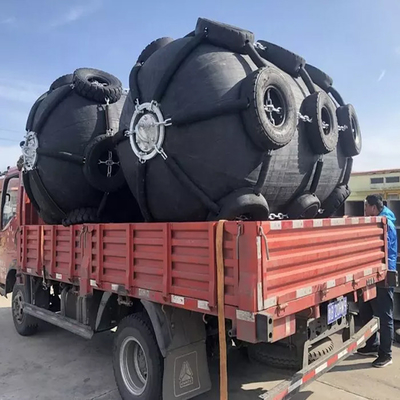 válvula de segurança certificada 17357-1:2014 do ISO de 3.3*6.5M Pneumatic Rubber Fender para o STS