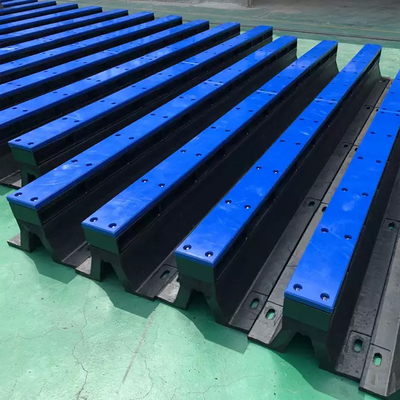 Comprimento 1000-3500mm de Marine Rubber Fenders Height 200-1000mm do arco