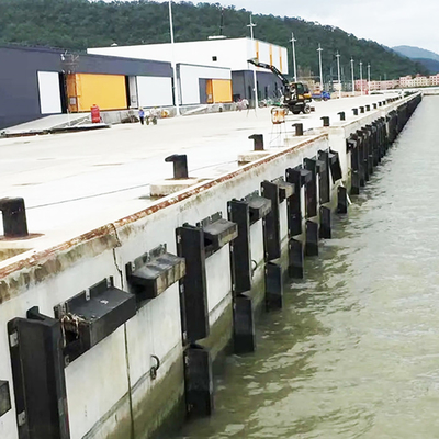 Para-choque de borracha do arco 700H resistente para a segurança da proteção do barco da doca