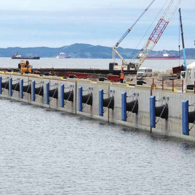 Resistência de rasgo de borracha Marine Dock Bumpers dos para-choques PIANC2002 do cone de NBR/NR