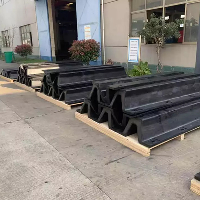 Tipo barco de borracha de V da segurança do para-choque NBR 800 da doca que amarra para-choques