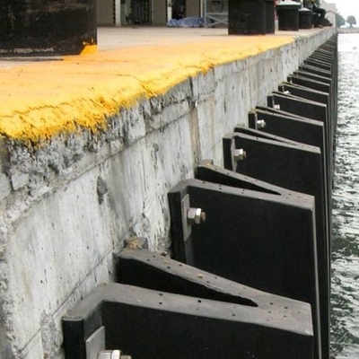 Amortecedor ancorando do bom porto da doca da AIPCN 2002 dos para-choques da doca do barco da força de tesoura