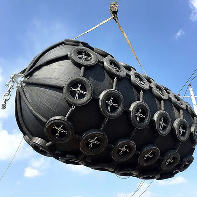 Para-choque de borracha de Yokohama do lado do barco de 50 Kpa para o navio e a doca