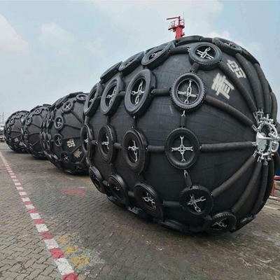 Para-choque de borracha pneumático de grande resistência em Marine And Offshore Industries
