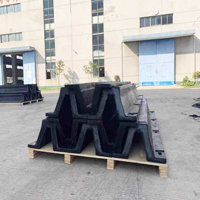 Fenders de doca marinha de borracha moldada Cor preta Alta flexibilidade