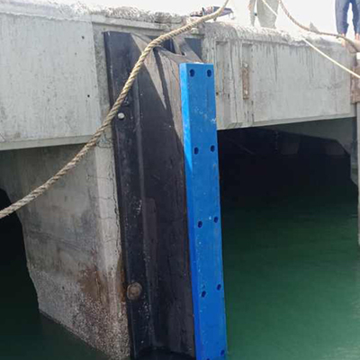 Fender de tipo V de 1000 mm de alta absorção de energia para navios e barcos