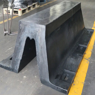 Fenders de doca de borracha extrudida Bumper em forma de V 8 Mpa Resistência à tração