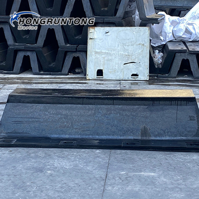 Fender de borracha de arco marinho resistente a intempéries V Fenders Fender de barco rebocador