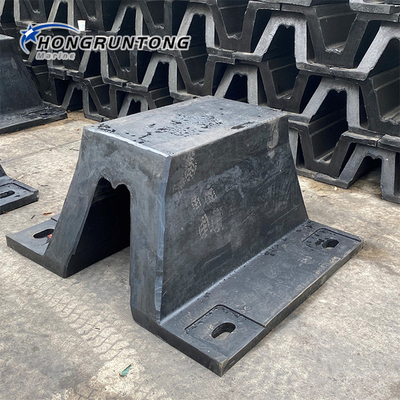 Fender de borracha de arco marinho resistente a intempéries V Fenders Fender de barco rebocador