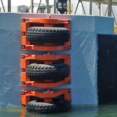 Fenders de borracha de rolos de almofada Fenders de bordo de barco de reboque marítimo do estaleiro do porto
