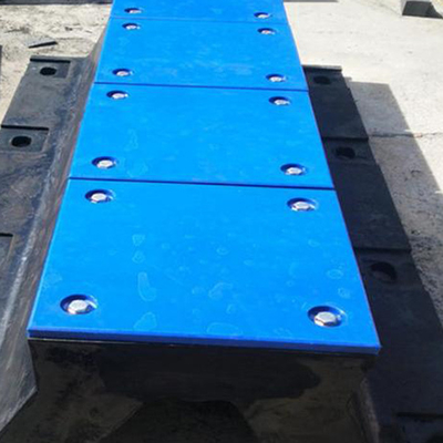 Fender de borracha de arco negro de alta resistência à abrasão para proteção de portos