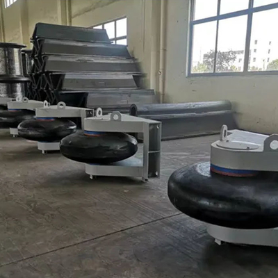 Fenders de rolos pretos duráveis Fenders de borracha de barco para terminais portuários