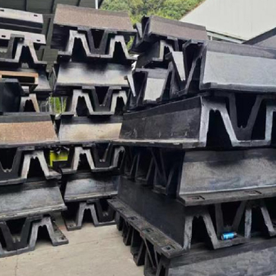 BV Certificado Fender Tipo V Barcos Fornecedores Marítimos Borracha Fender em forma de V