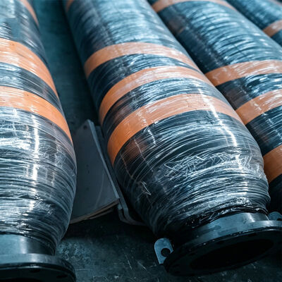 Mangueira STS resistente à água salgada com camada de borracha durável para taxa de fluxo estável na transferência de óleo marinho