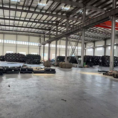 Projeto flutuante resistente de borracha Yokohama baixa manutenção para aplicações marítimas
